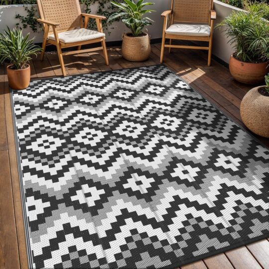 Outdoor carpets