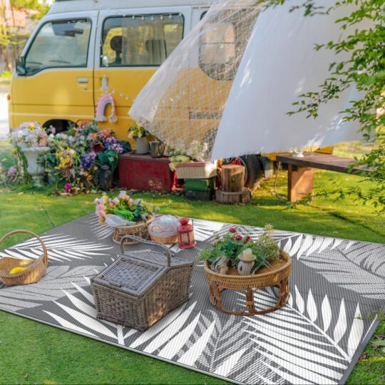 Outdoor carpets